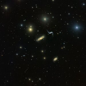 ARP 316, HCG44