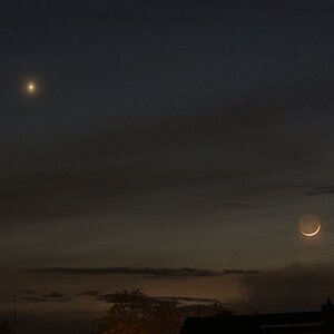 Mondsichel bei Venus 18. April 2026