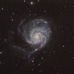 M101 mit H-alpha