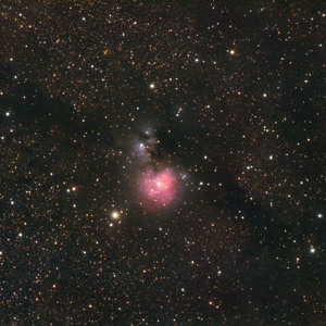 Sh2-82 - Kleiner Trifid Nebel - Reflexionsnebel + Ha Gebiet im Sternbild Pfeil ---small.png