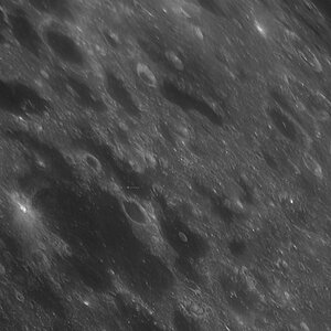 ein neuer Mondkrater wurde gefunden, 222 Meter Durchmesser