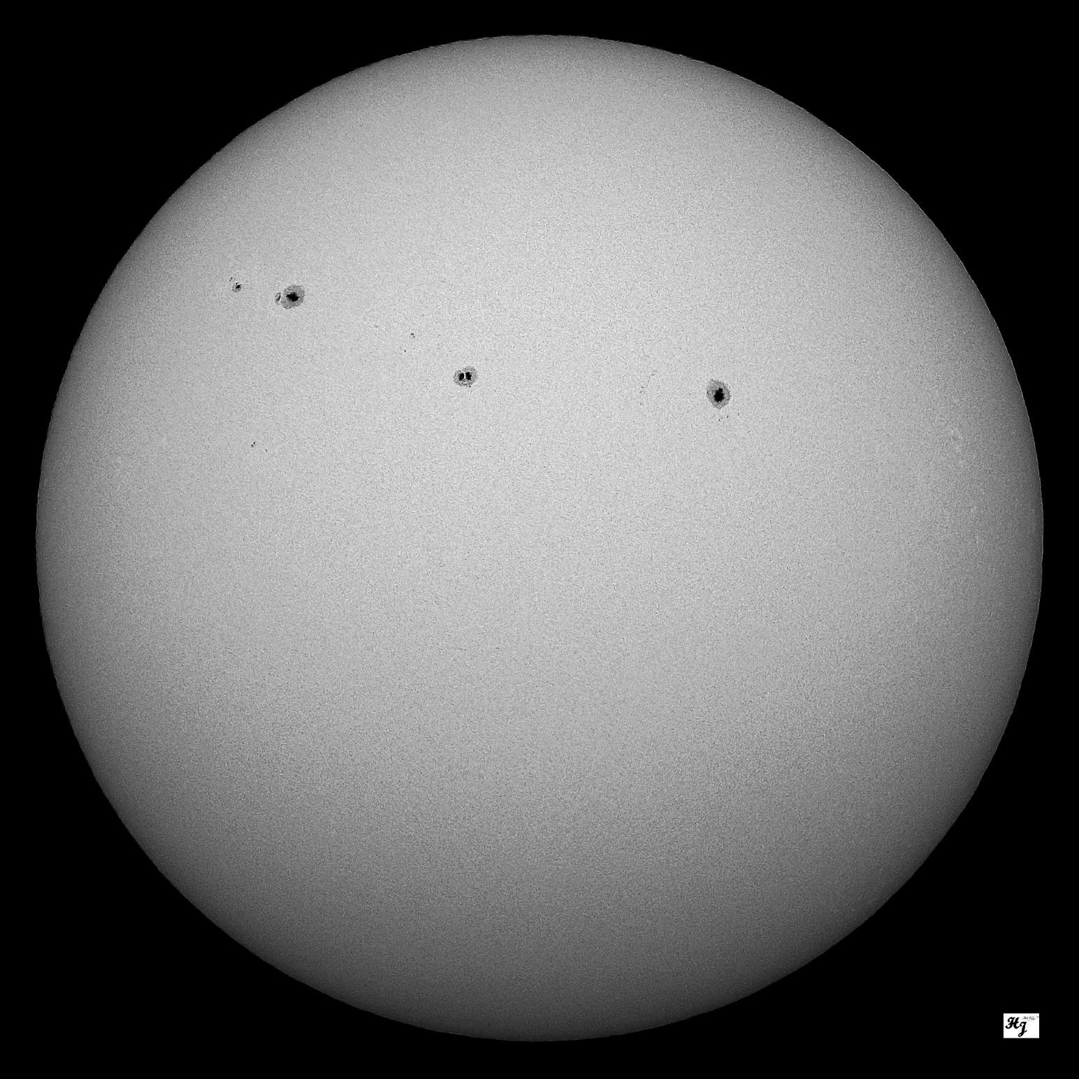 100-7798  MF AE 04032026 1502 UTC.jpg