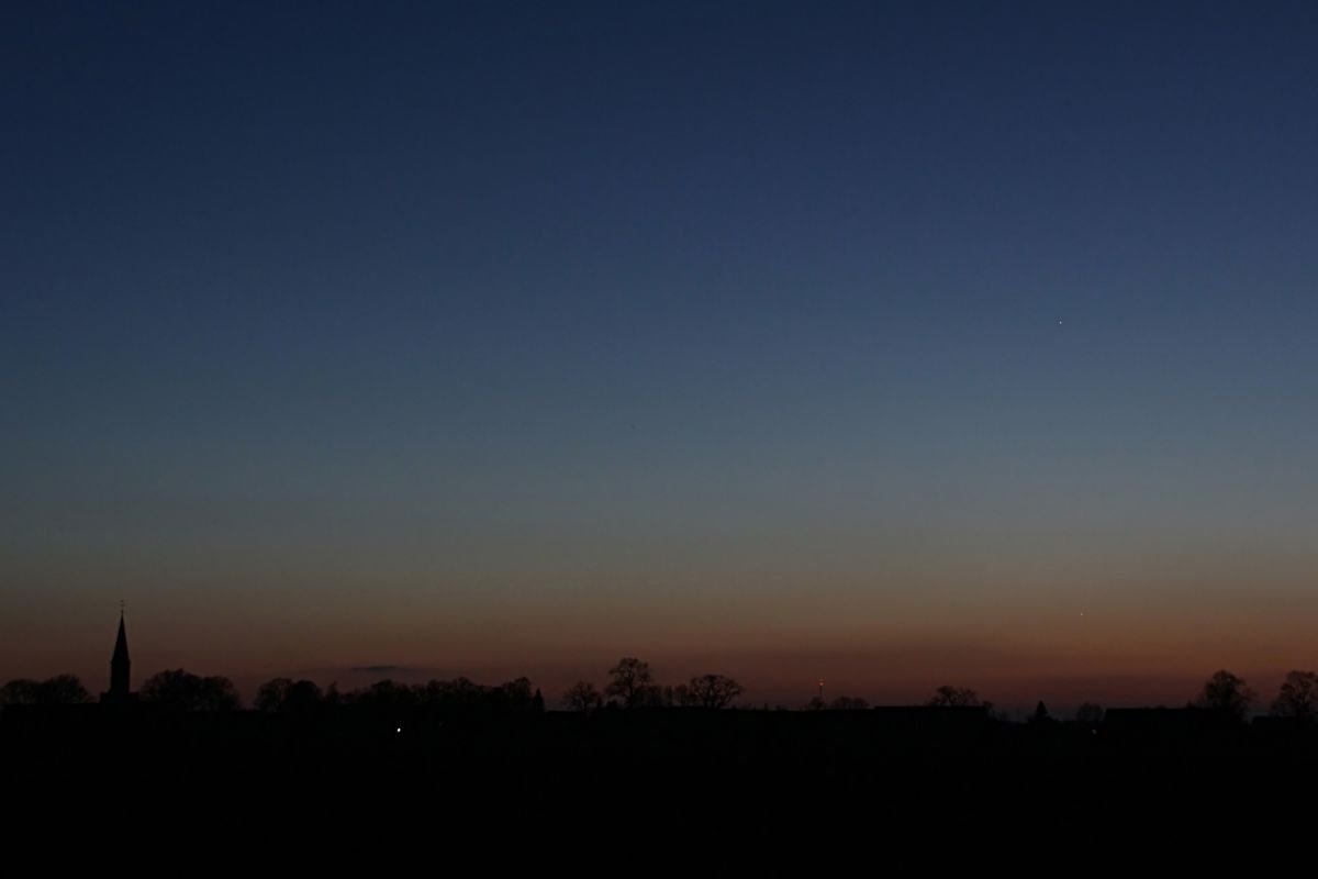 20.03.11-merkur,-jupiter-unten.jpg