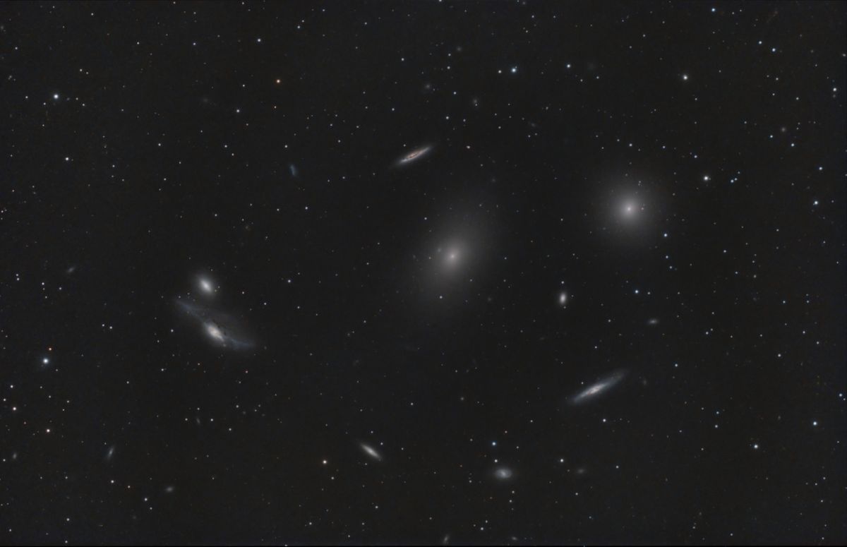2012_01_30-31 - M84 und M86_13x1200sec_neat.jpg