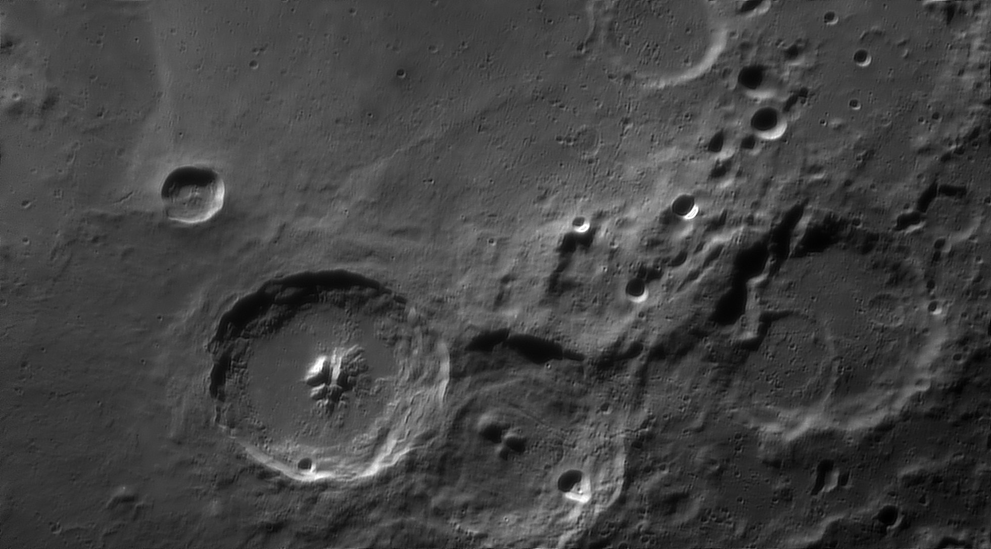 2025-04-04-1737_6-u-ir-moon_lapl3_ap3679_3_FW.jpg