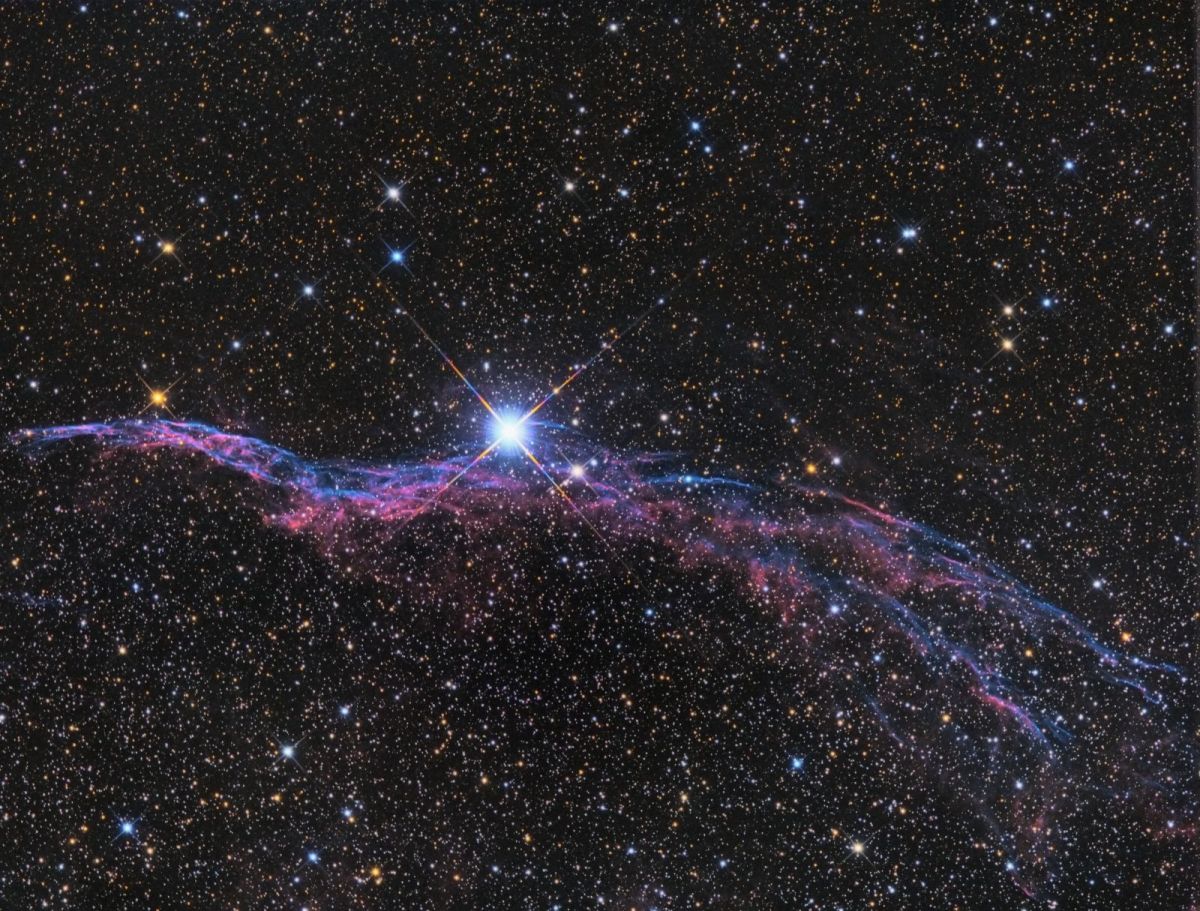 52 Cygni und Umgebung
