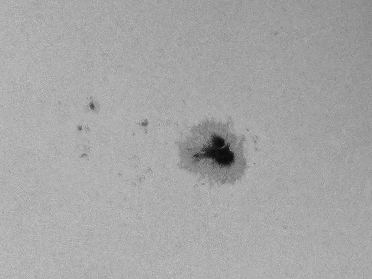 AR12529 am 16.04.2016