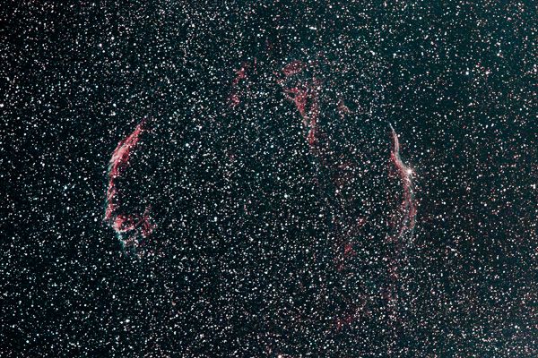Cirrus_UHCE_90x2min_200f3p5_xs-.jpg