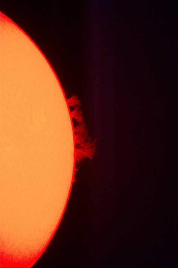 Das erste annehmbare Sonnenbild in 2016