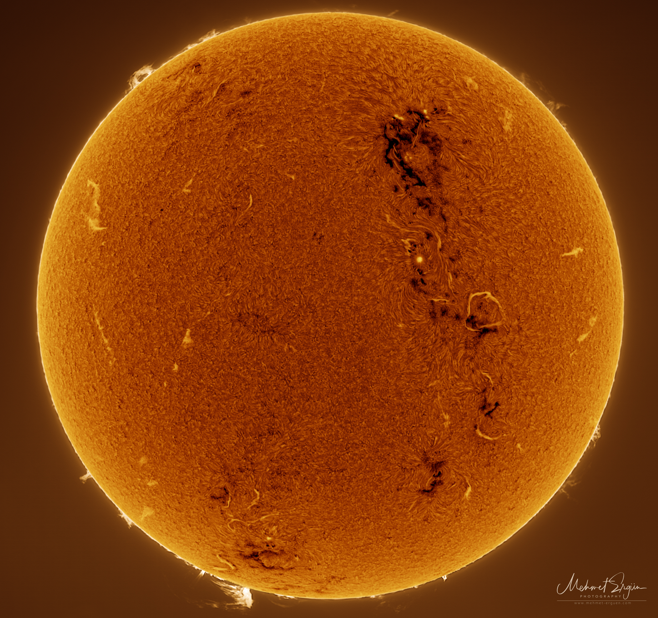Die Sonne von 25.04.2022