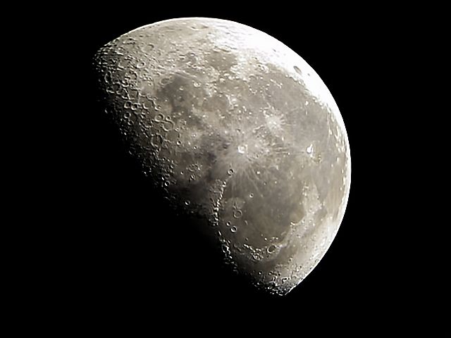 Erstes Mondfoto. Mond am 15.01.2012