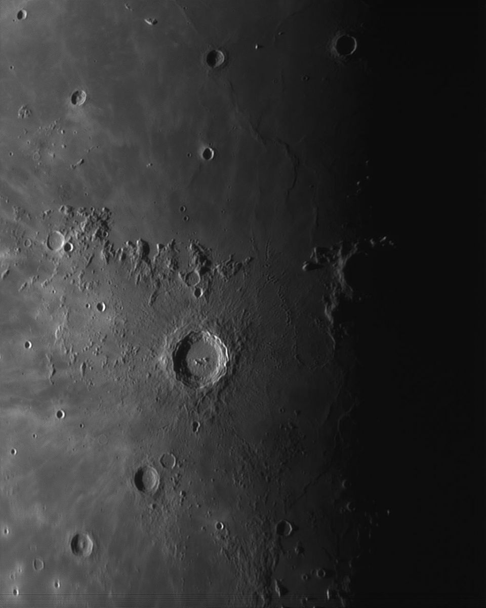 F0100.jpg