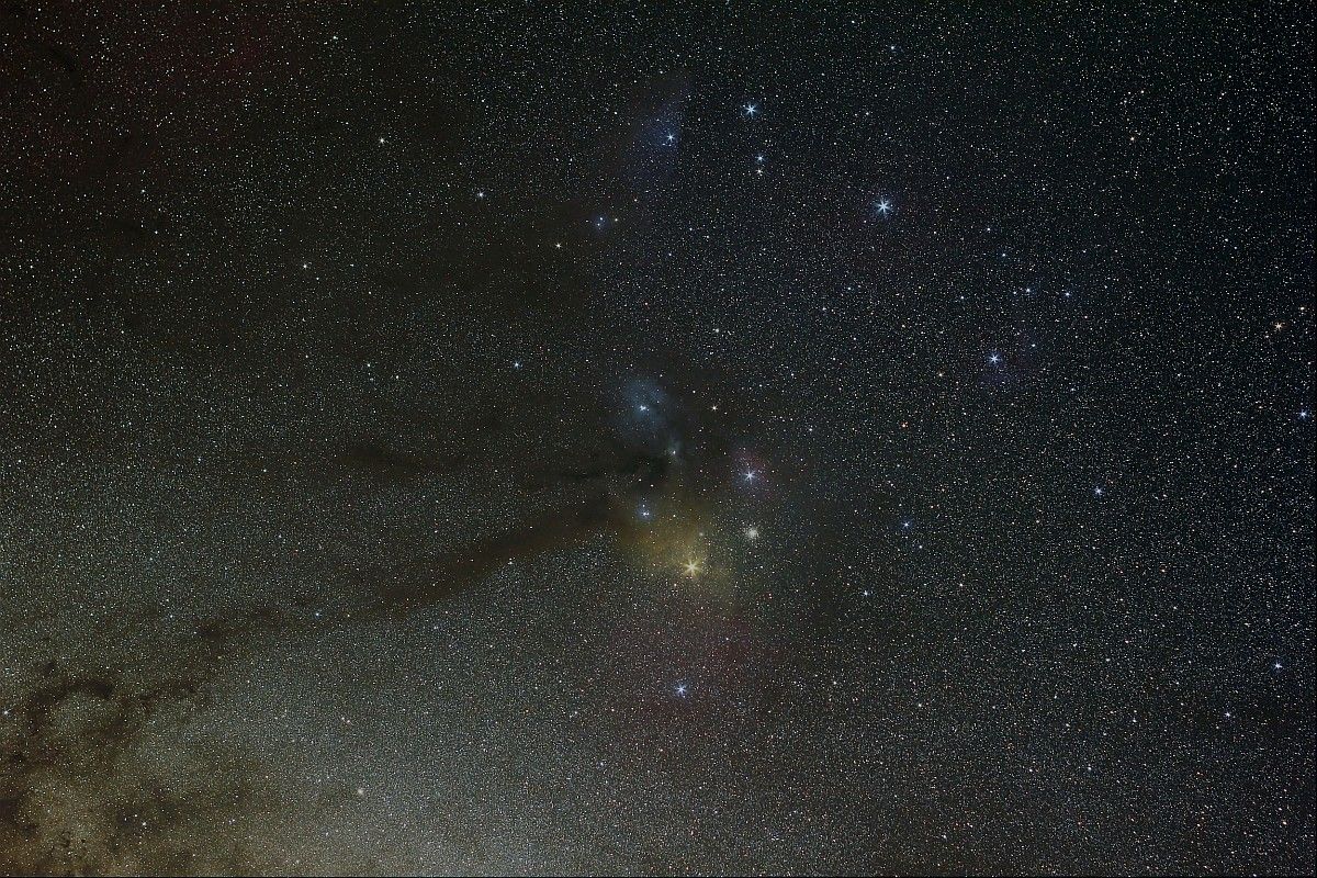 Farbiges rund um Antares