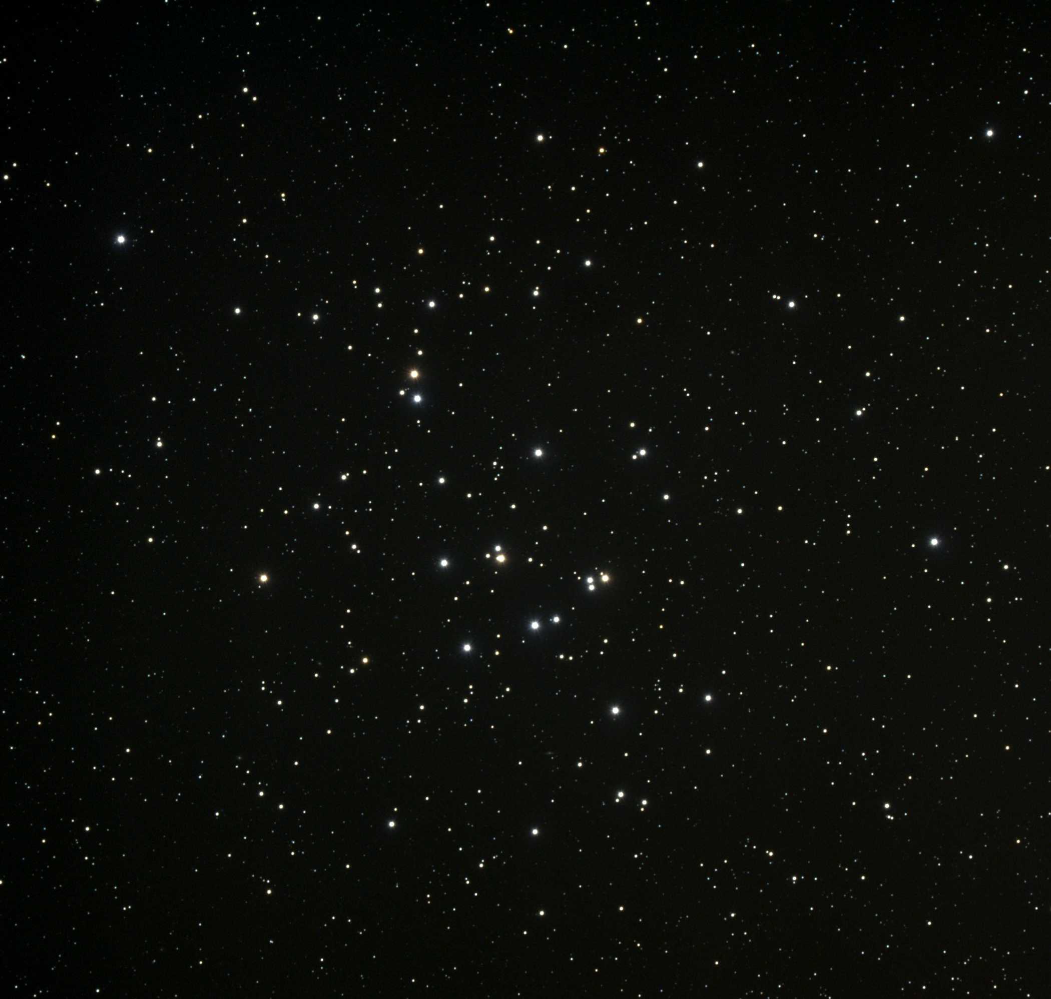 First Light: M44 mit Esprit APO 80/400