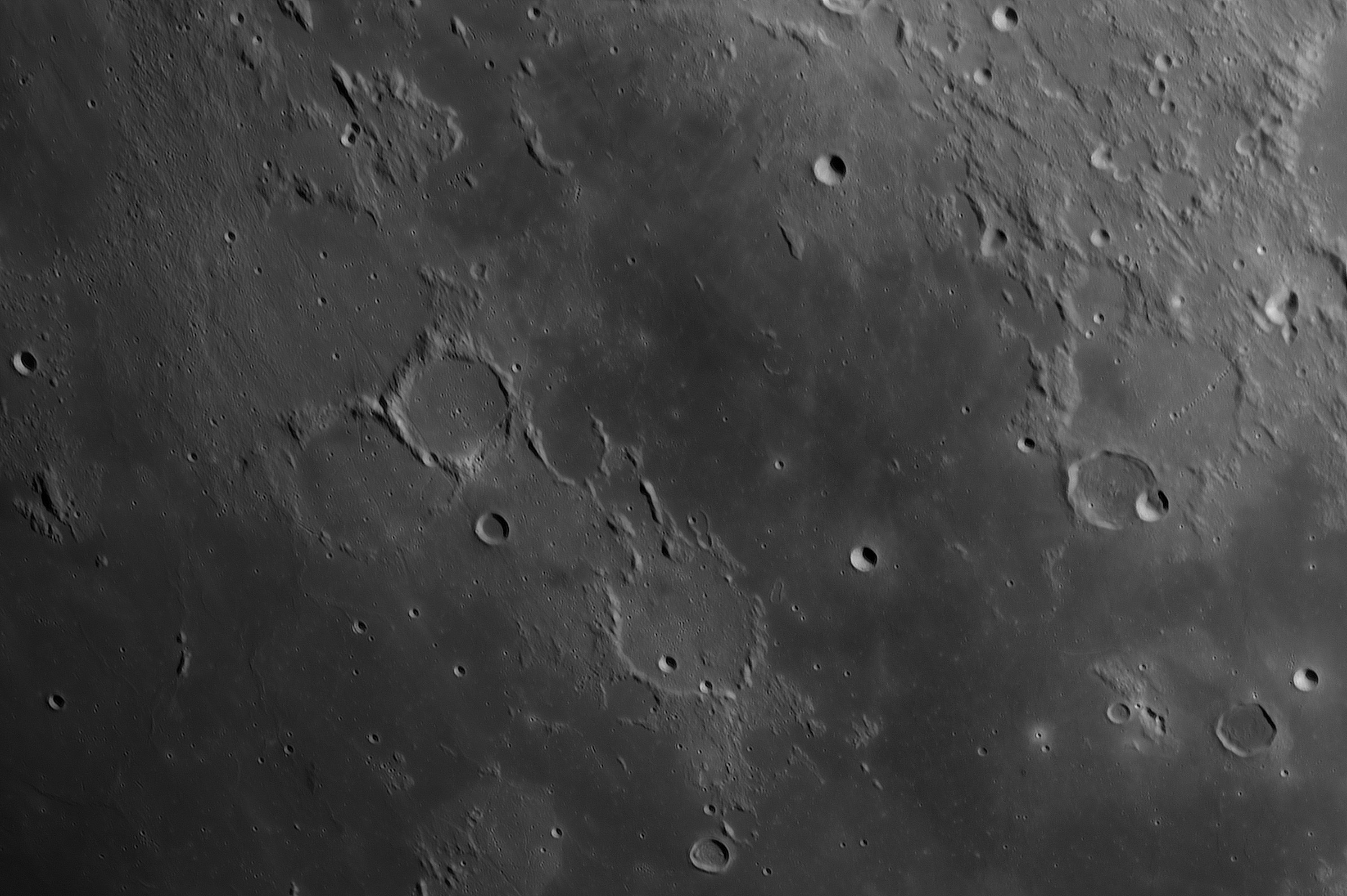 Fra Mauro_Parry_CatenaDavy_GDB_IRpass_178_20260526.jpg
