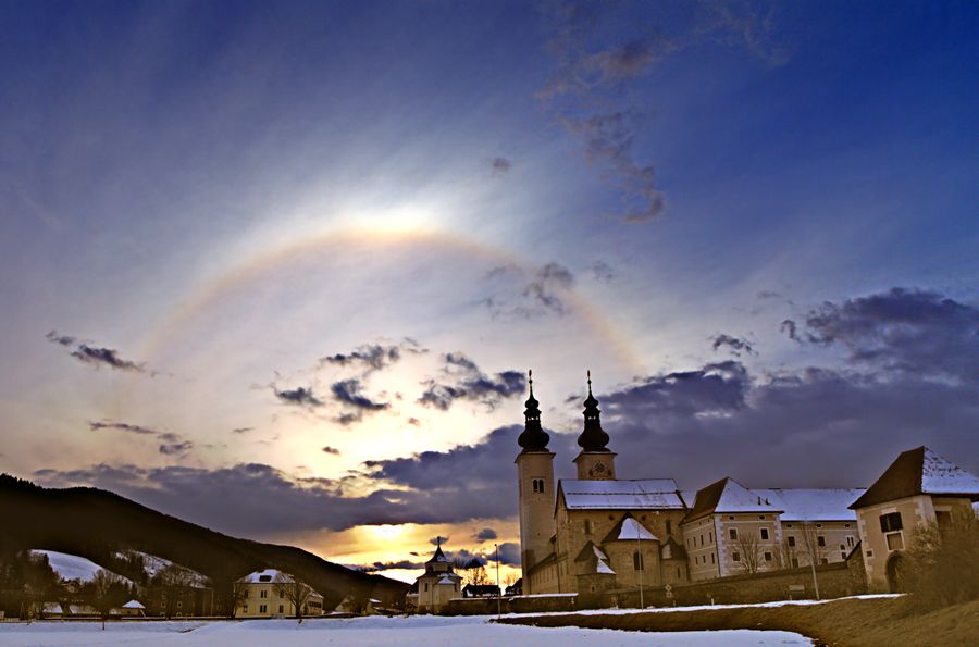 Halo um untergehende Sonne