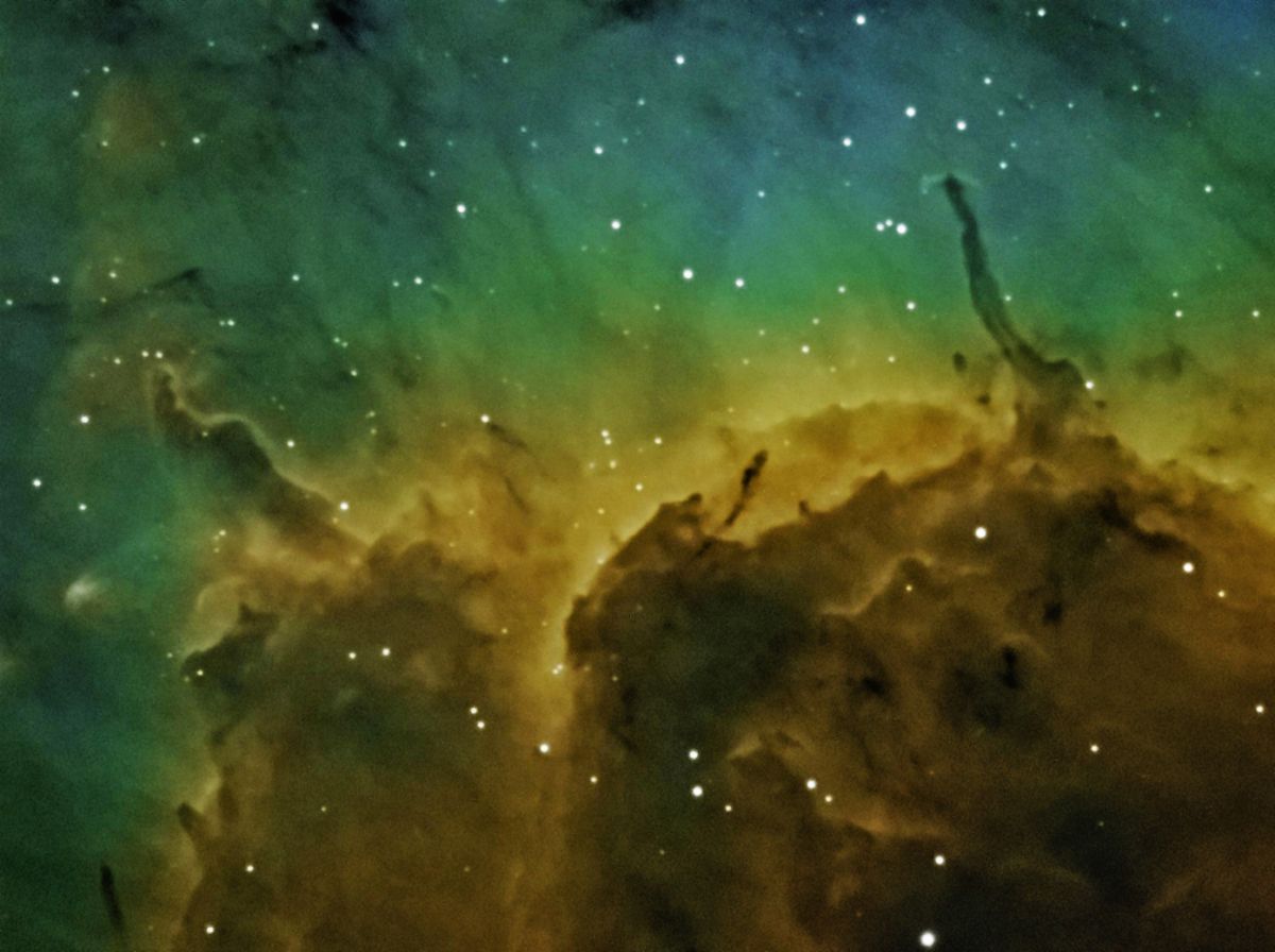 IC5070 Ionization front mit C11