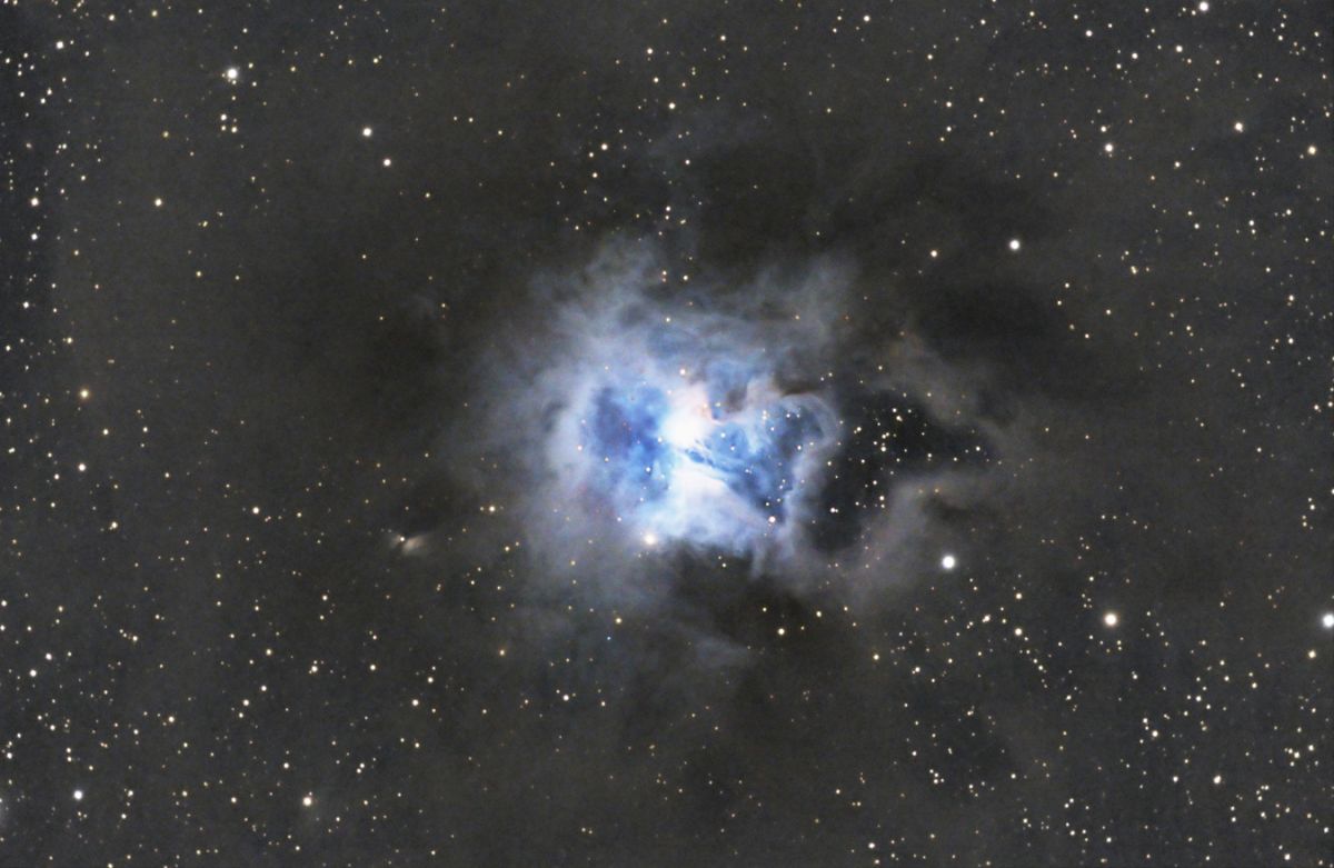 Iris_3_mit_nebel_astronom.jpg