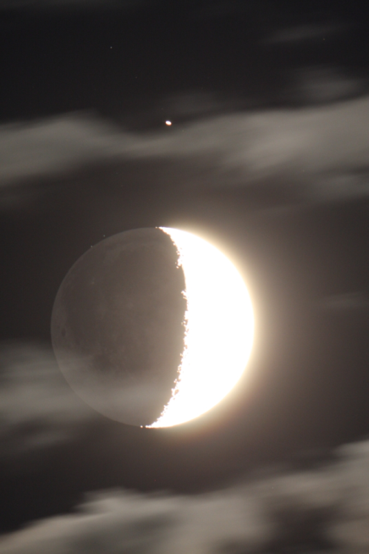 Konjunktion zwischen Mond und Saturn 31_08_2014 21_41 MESZ.png