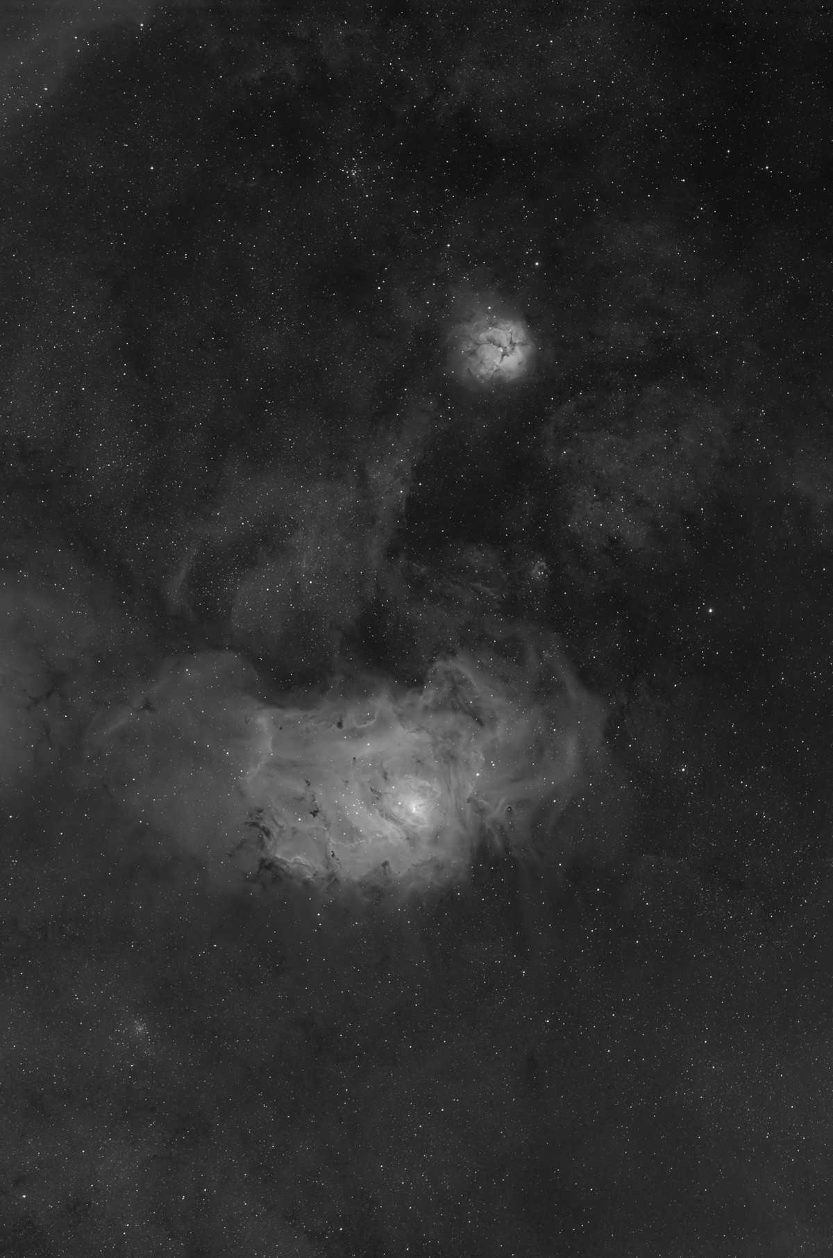 Lagunen- und Trifid-Nebel in Ha