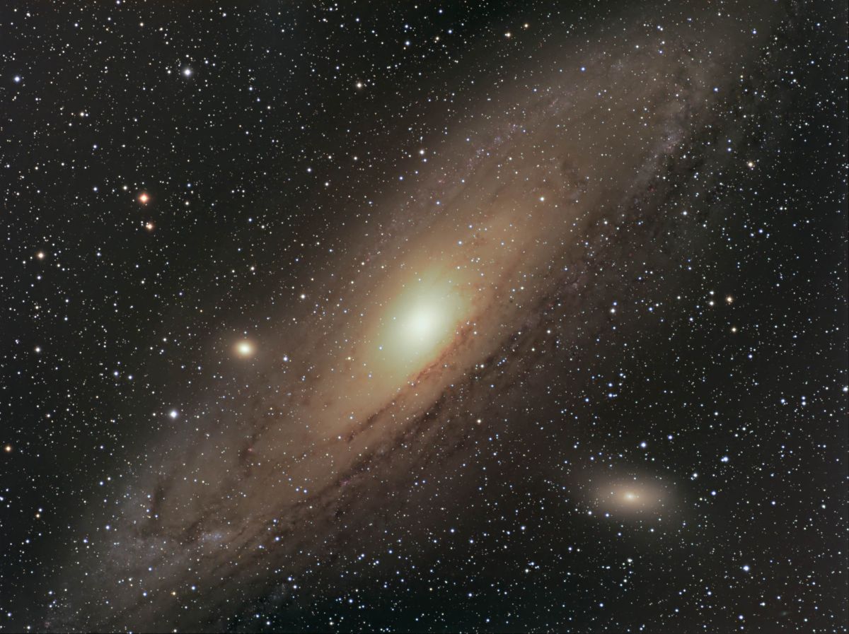 M 31 fast 9 Std belichtet