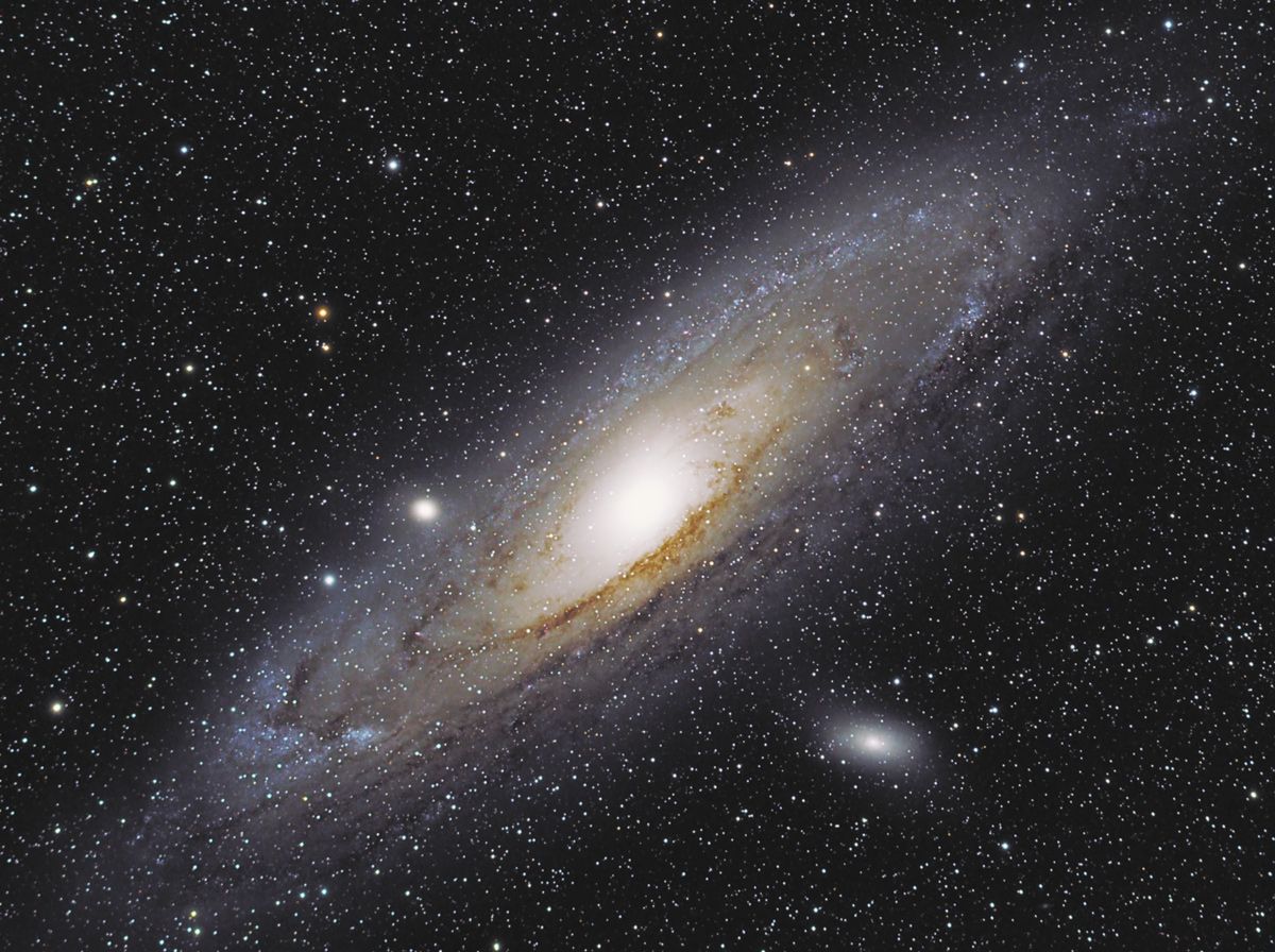 M 31