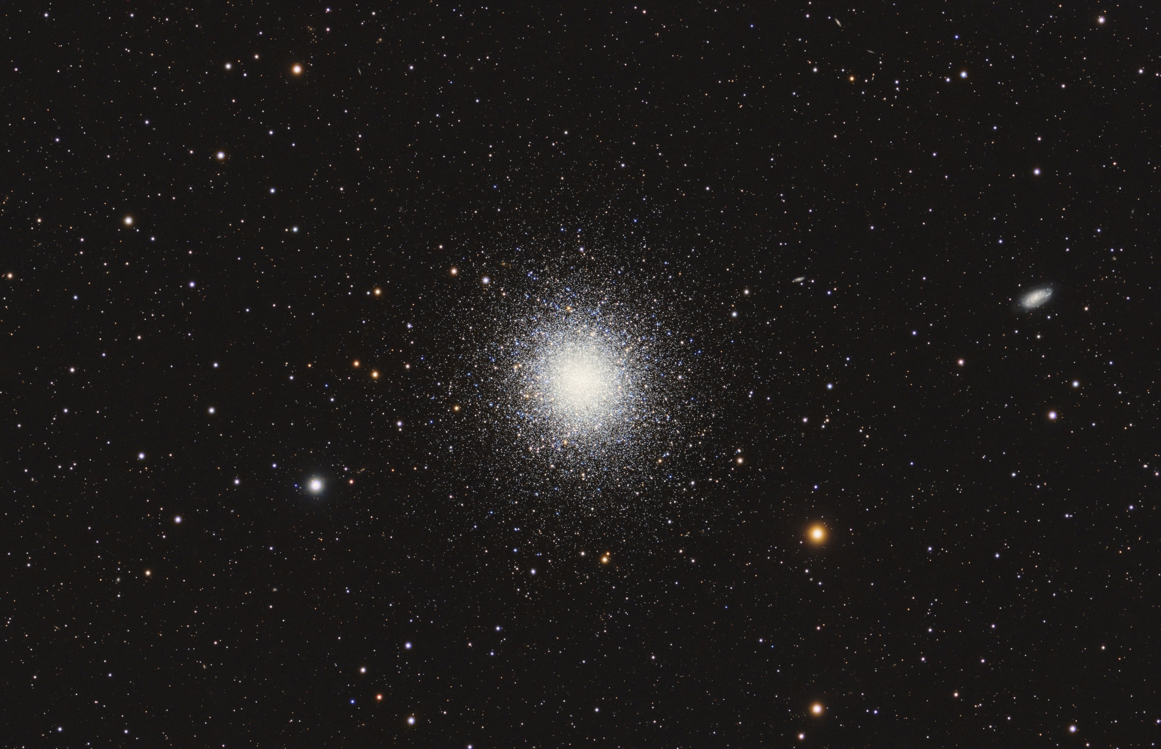 M13