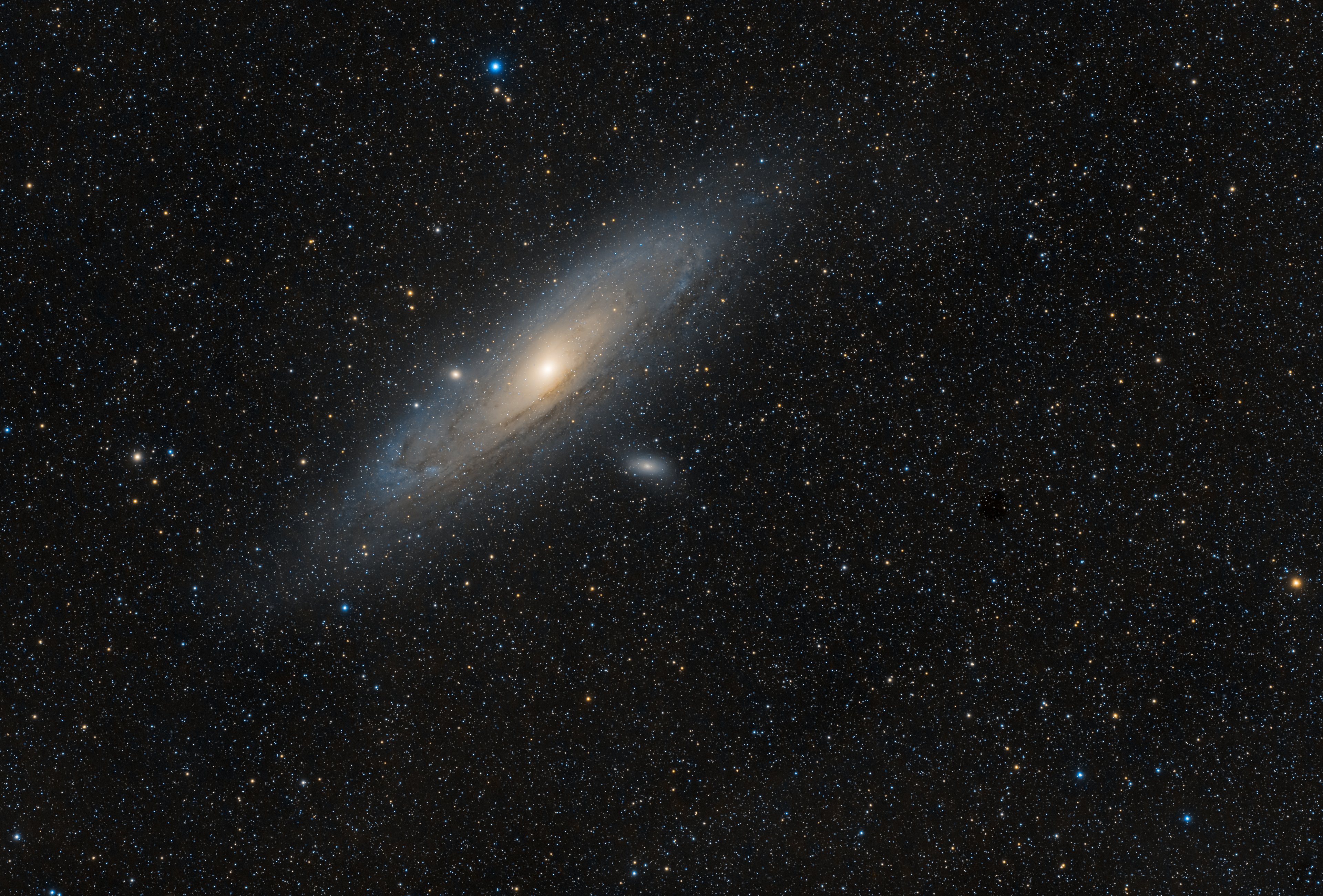 M31 aus dem Pfälzerwald ( Innerhalb Ortschaft )