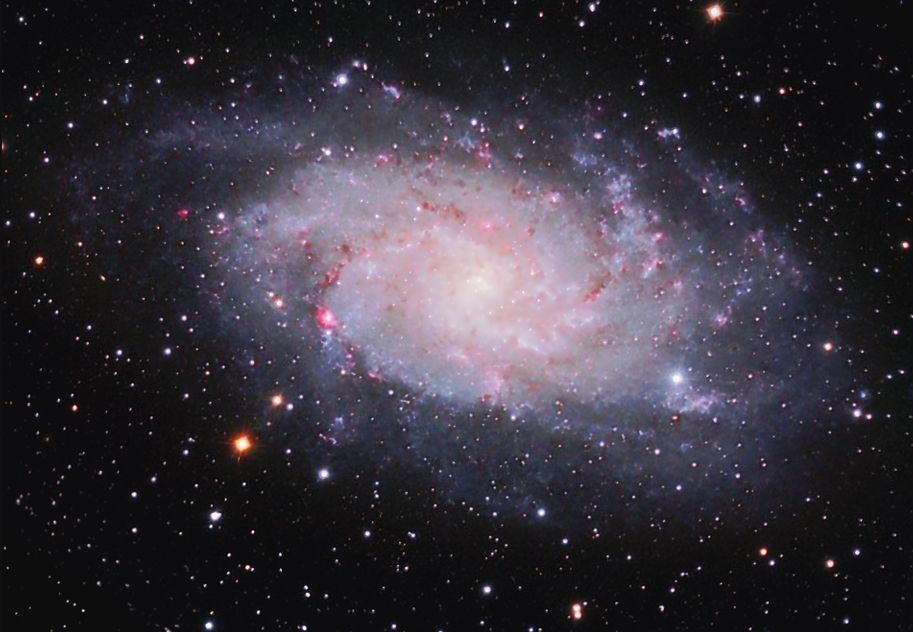 M33