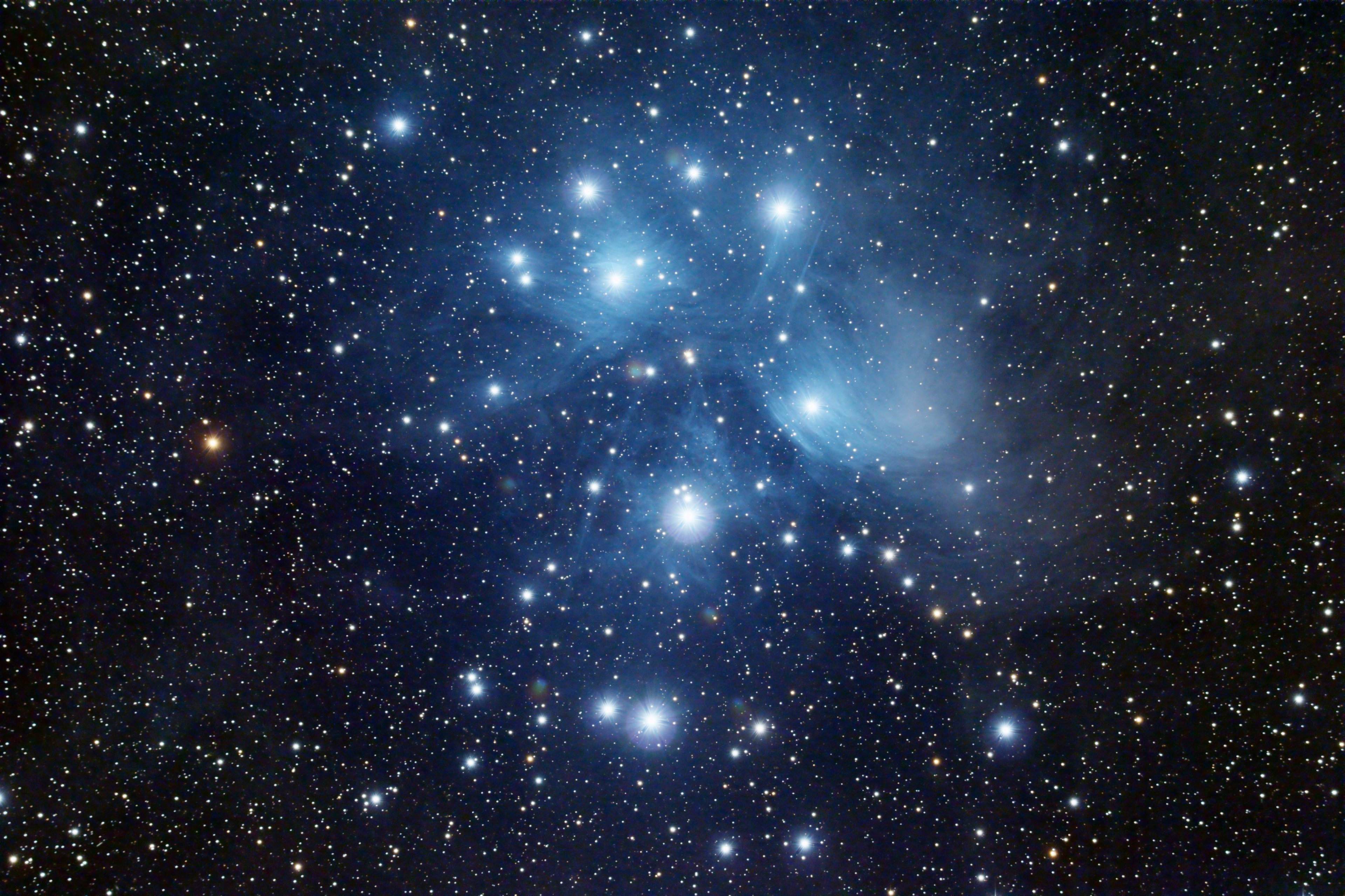 M45 mit Reflexionsnebel - mit Vixen FL80S auf GP-DX (mit SW Goto) und Guiding mittels MGEN3