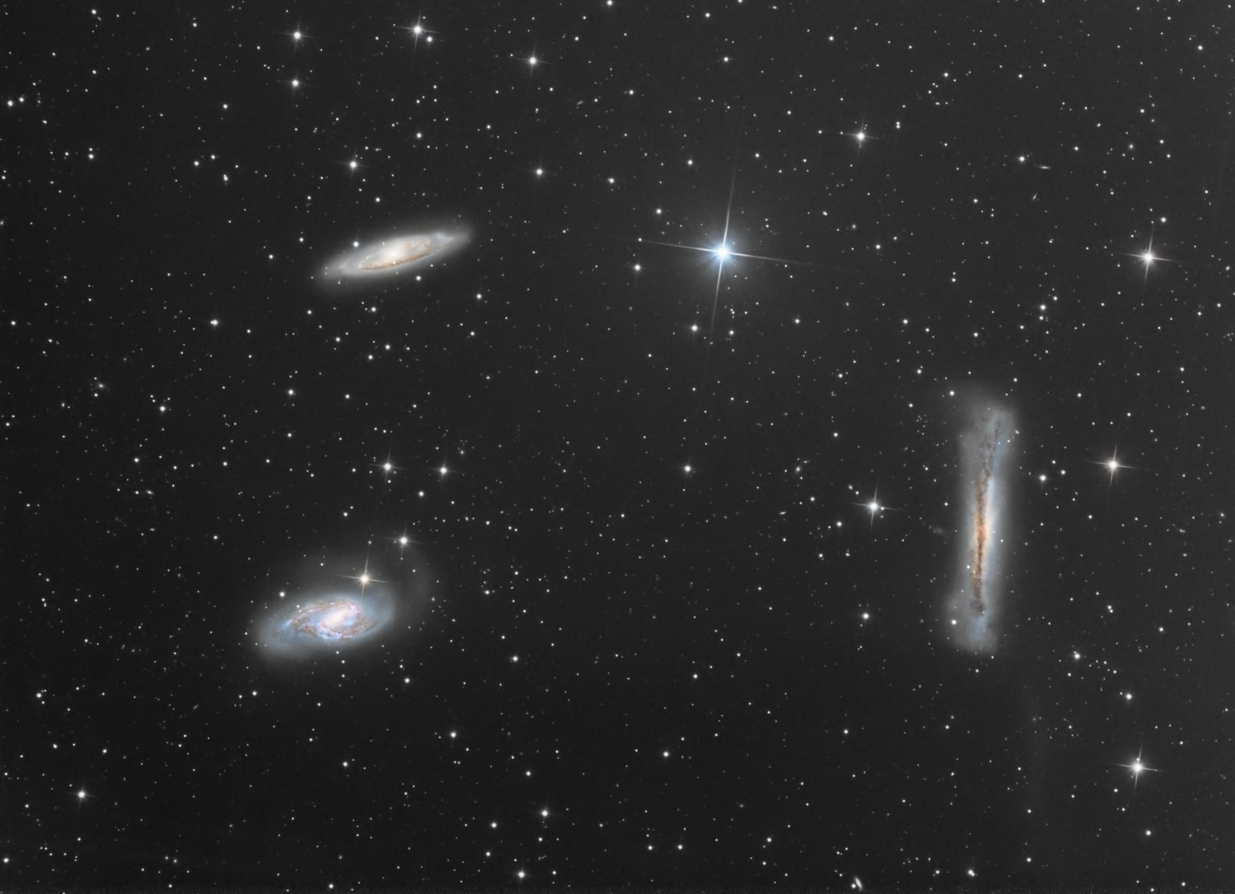 M65,66,NGC3628.jpg | Forum Astronomie.de