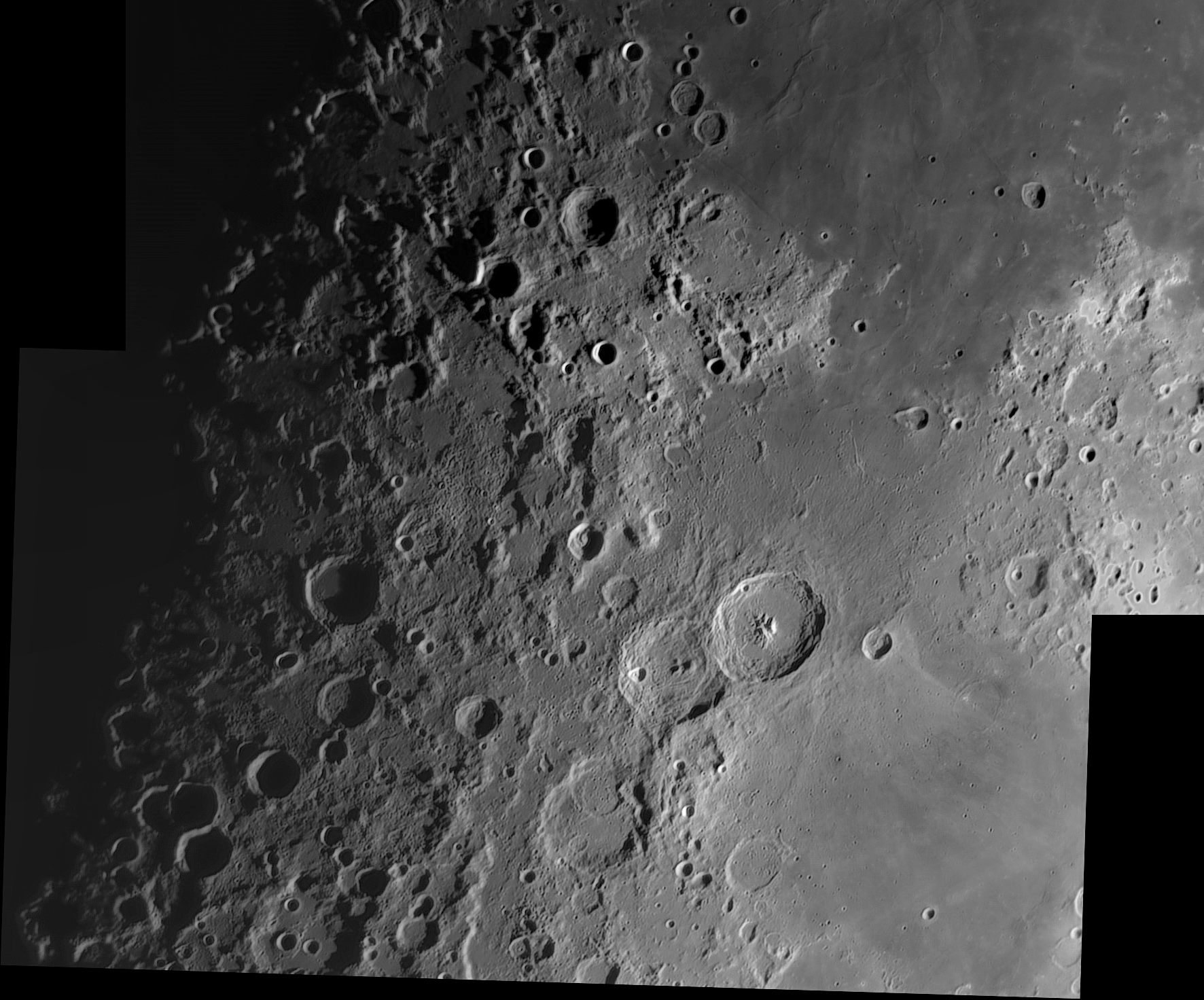 Mare_Nectaris.jpg