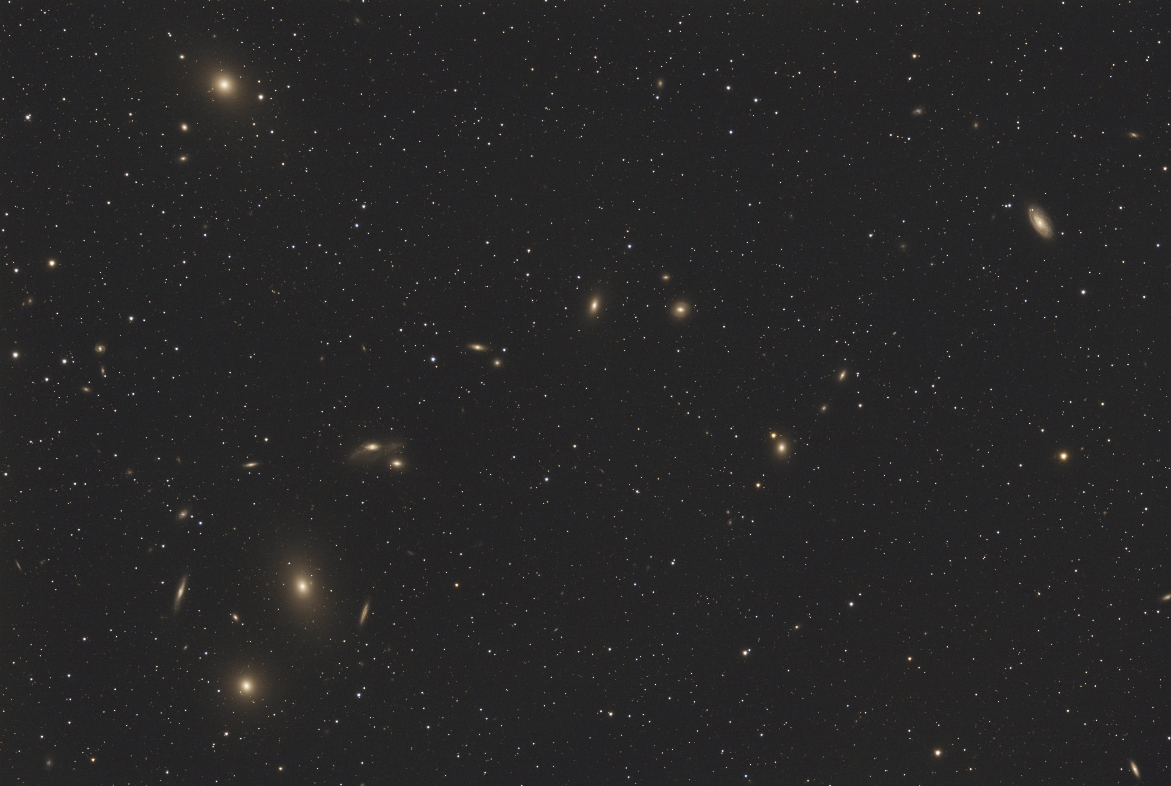 Markarian_chain.jpg