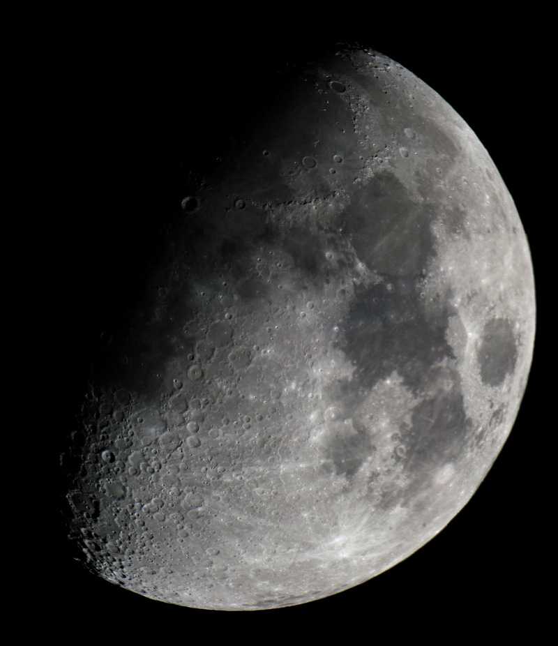 Mein erster Mond durch den 6" Newton