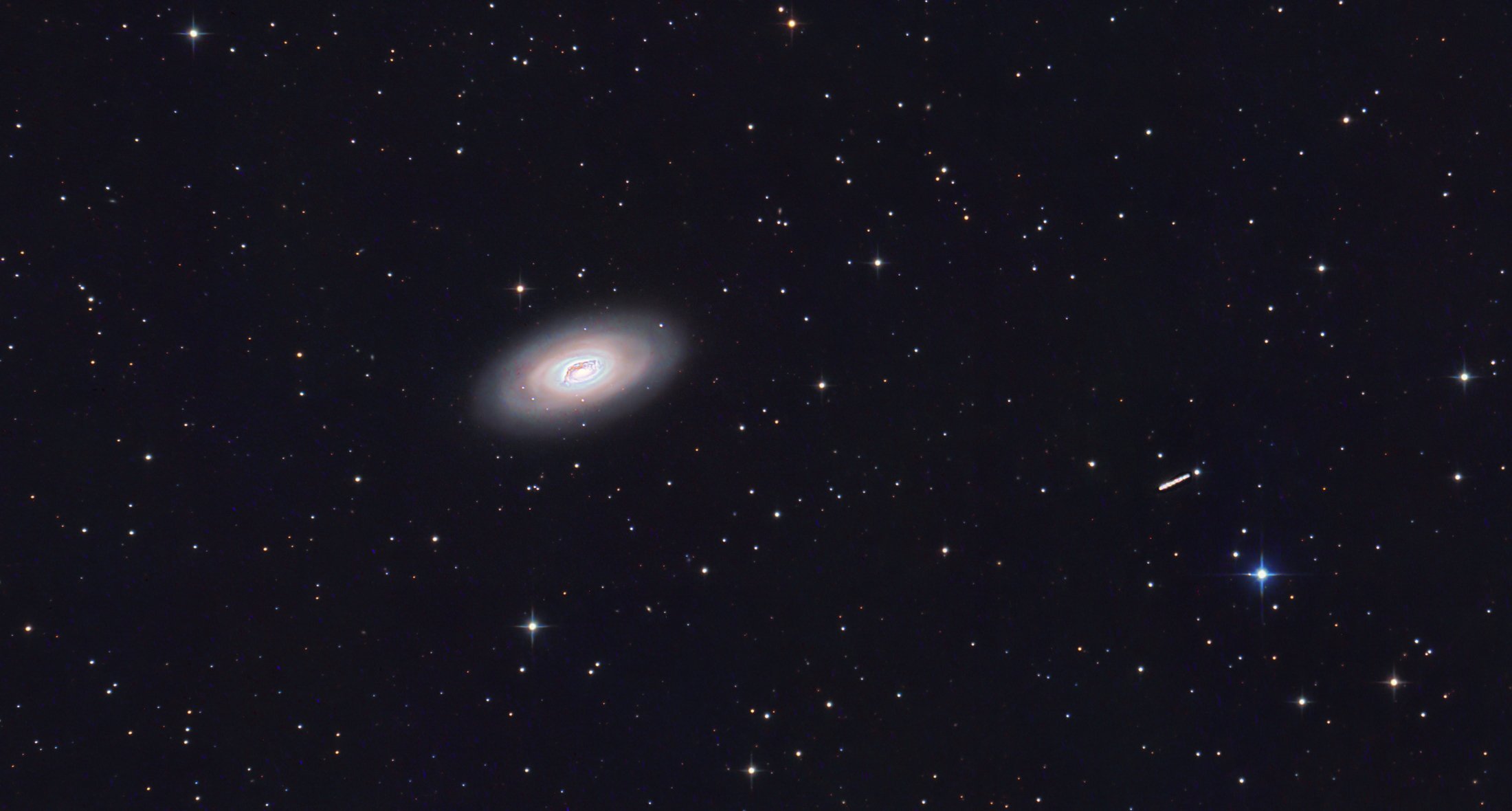 Messier64andmnorplanet387web.jpg