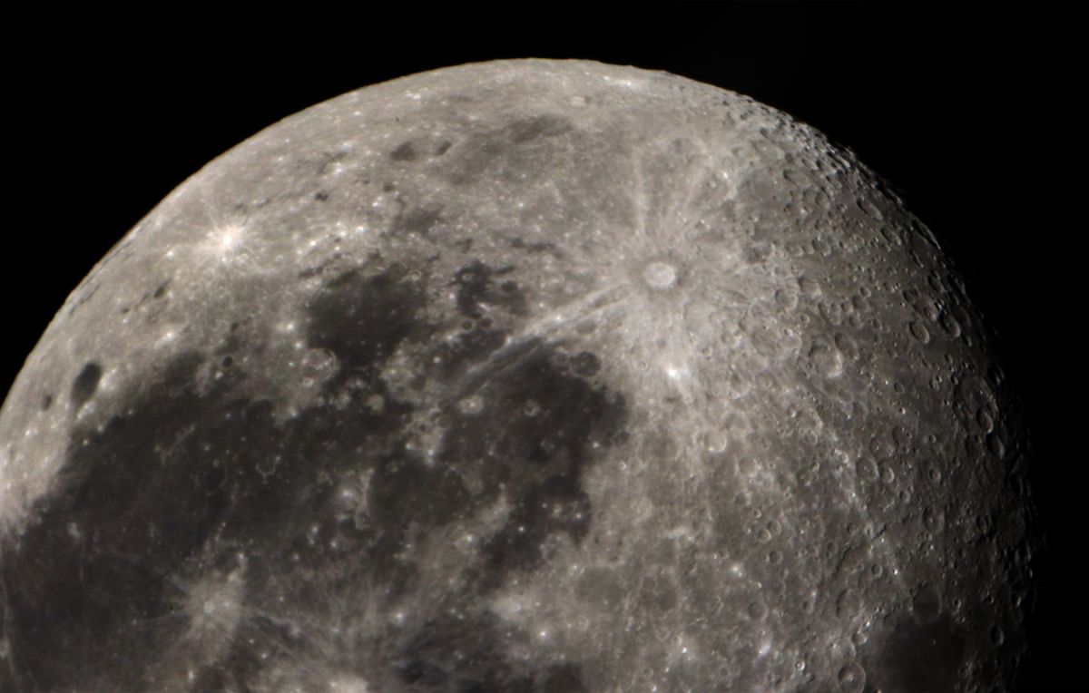 mond 2.jpg