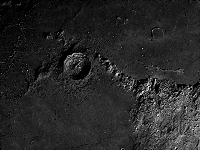 mond 21-39-27_10%_Eratosthenes.jpg