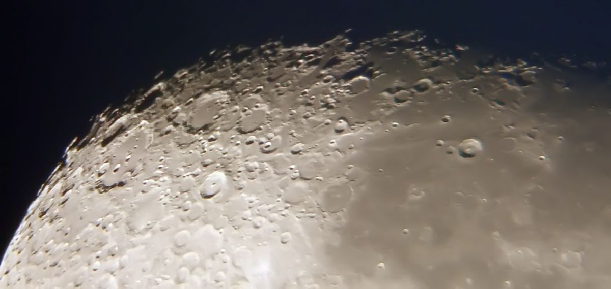 Mond 23.5.2010
