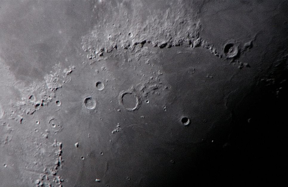 Mond am 31.3.2012 um 19.45 Uhr