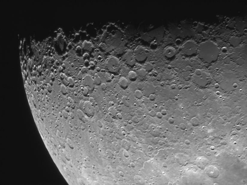Mond Ausschnitt 18/4/2013