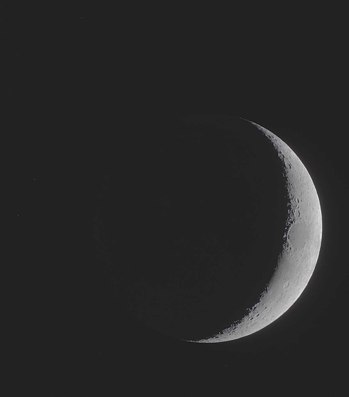 Mond bei den Hyaden