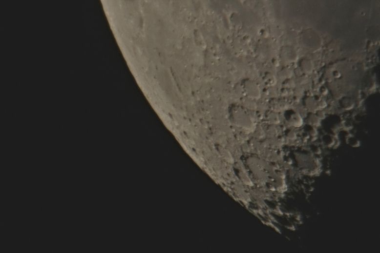 Mond heute Morgen um 7.11 Uhr