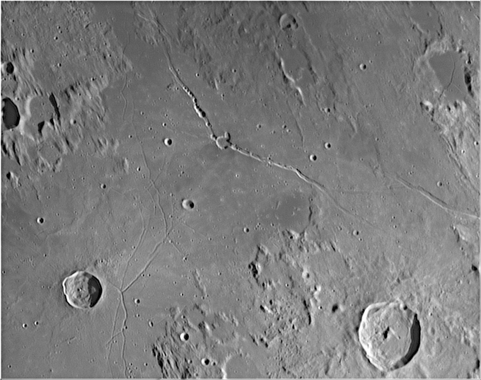 Mond Hyginus.png
