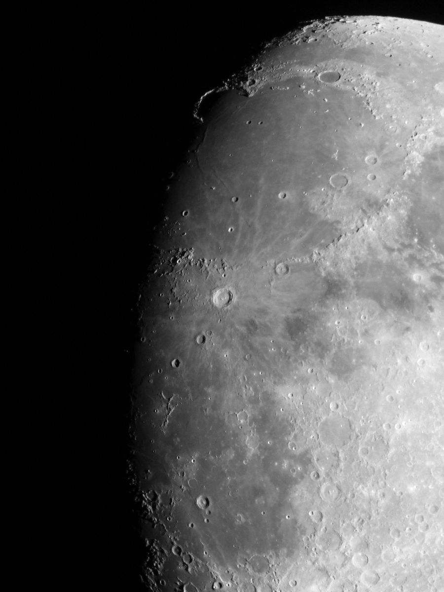 Mond_16_11_11_03_F.jpg