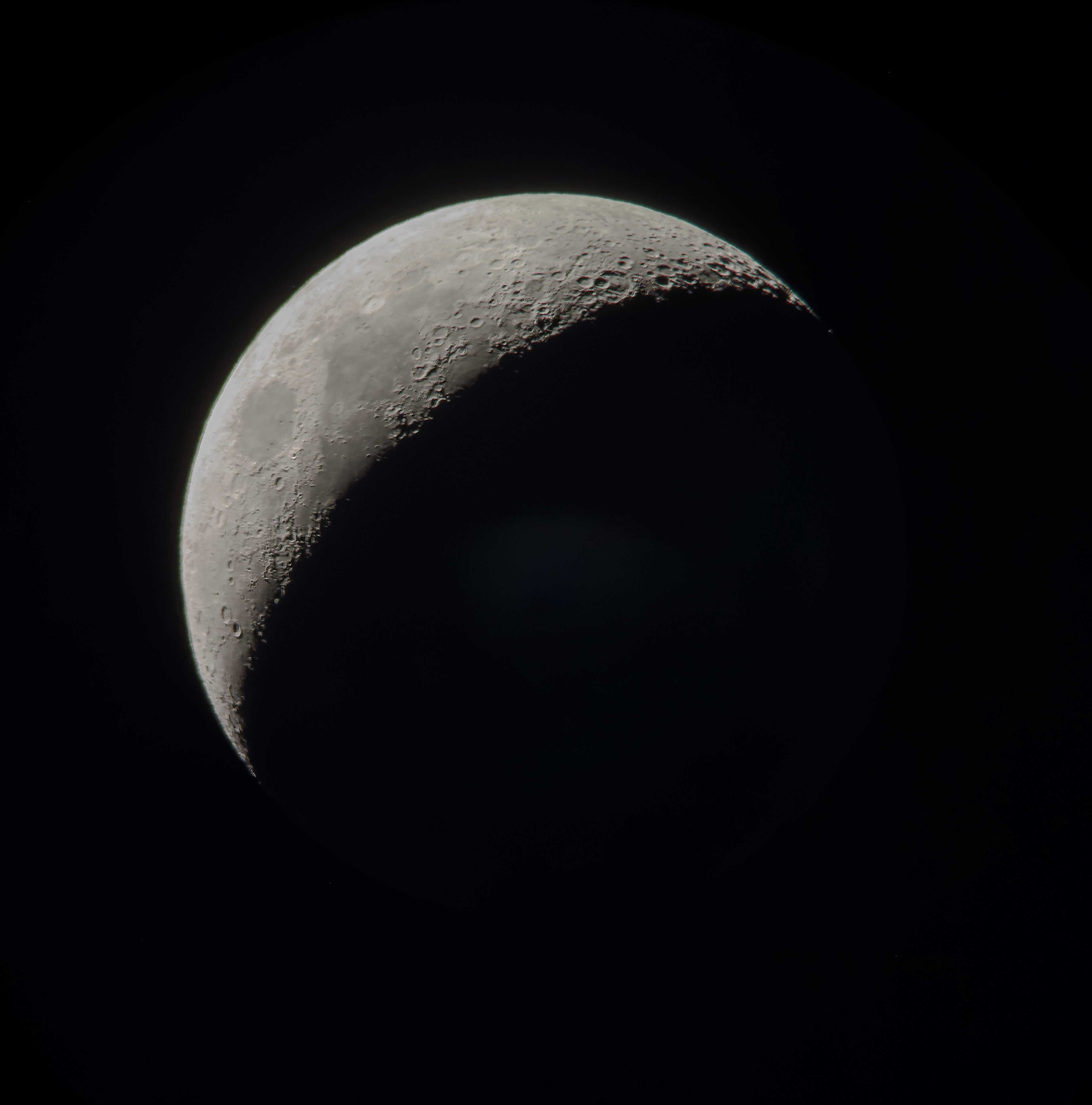 Mond_22.04.jpg