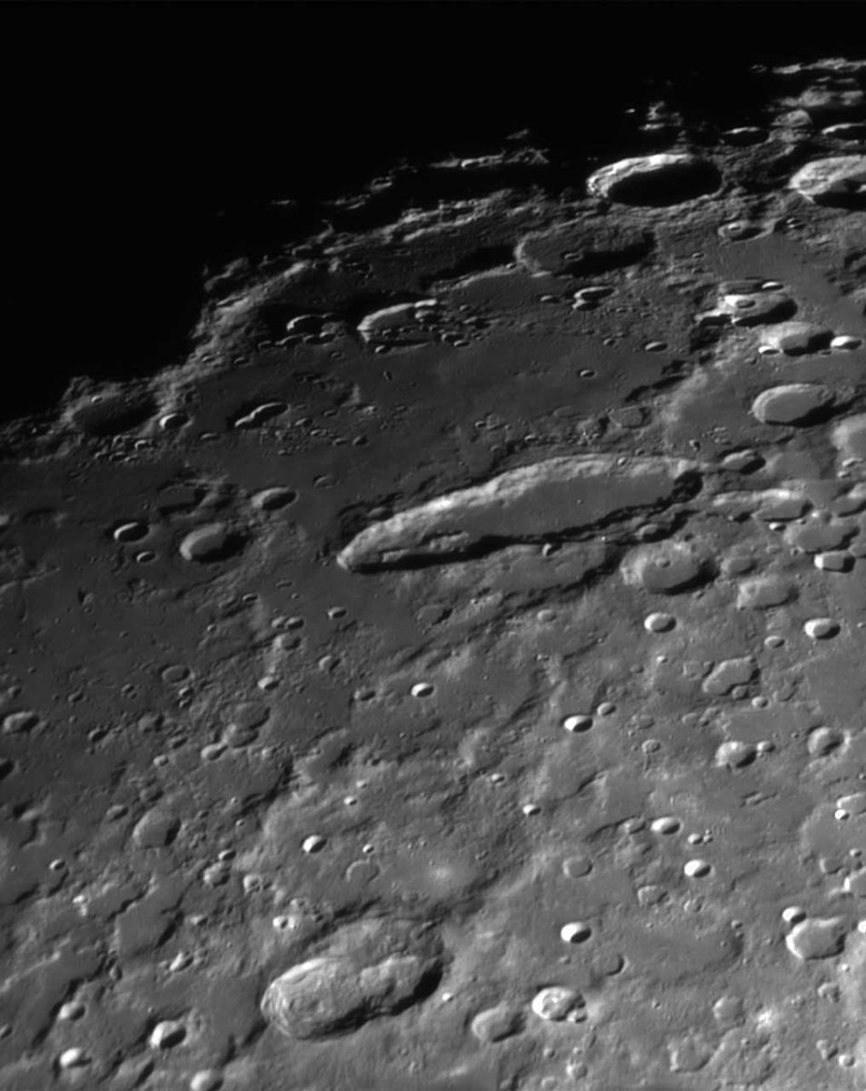 Mondkrater Schiller