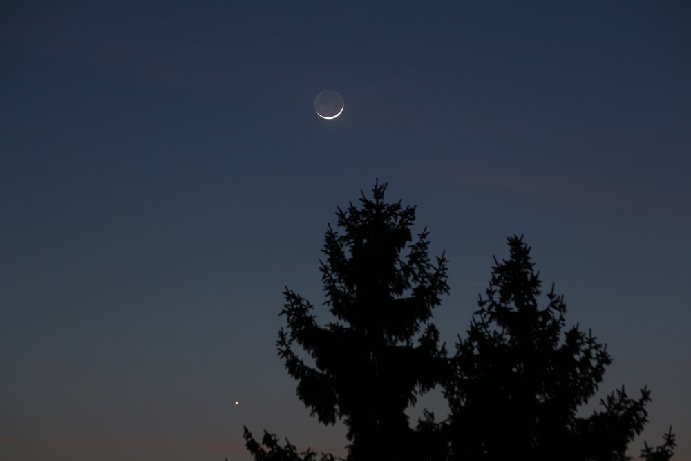 Mondsichel bei Venus