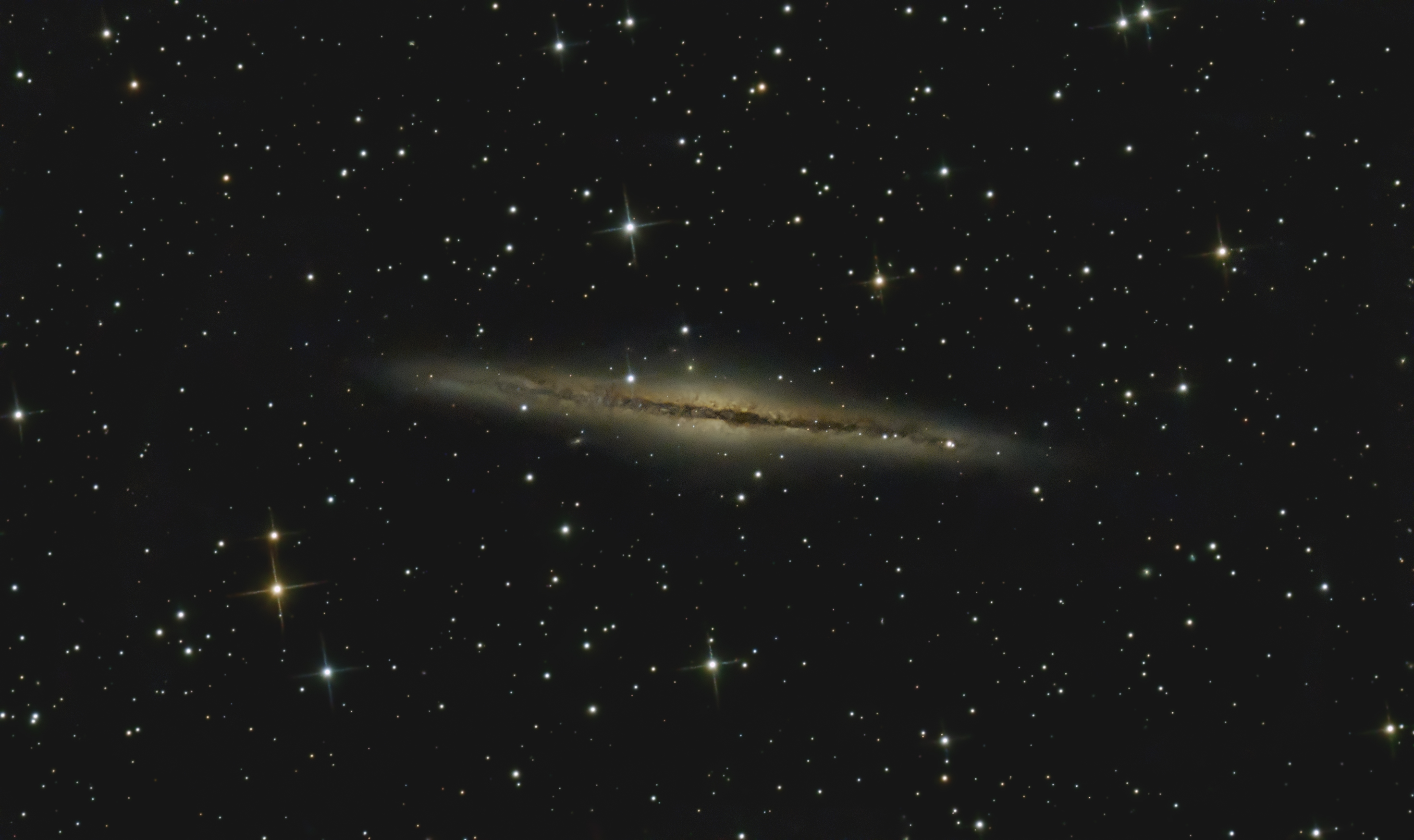 NGC 891 eine schöne Herbstgalaxie