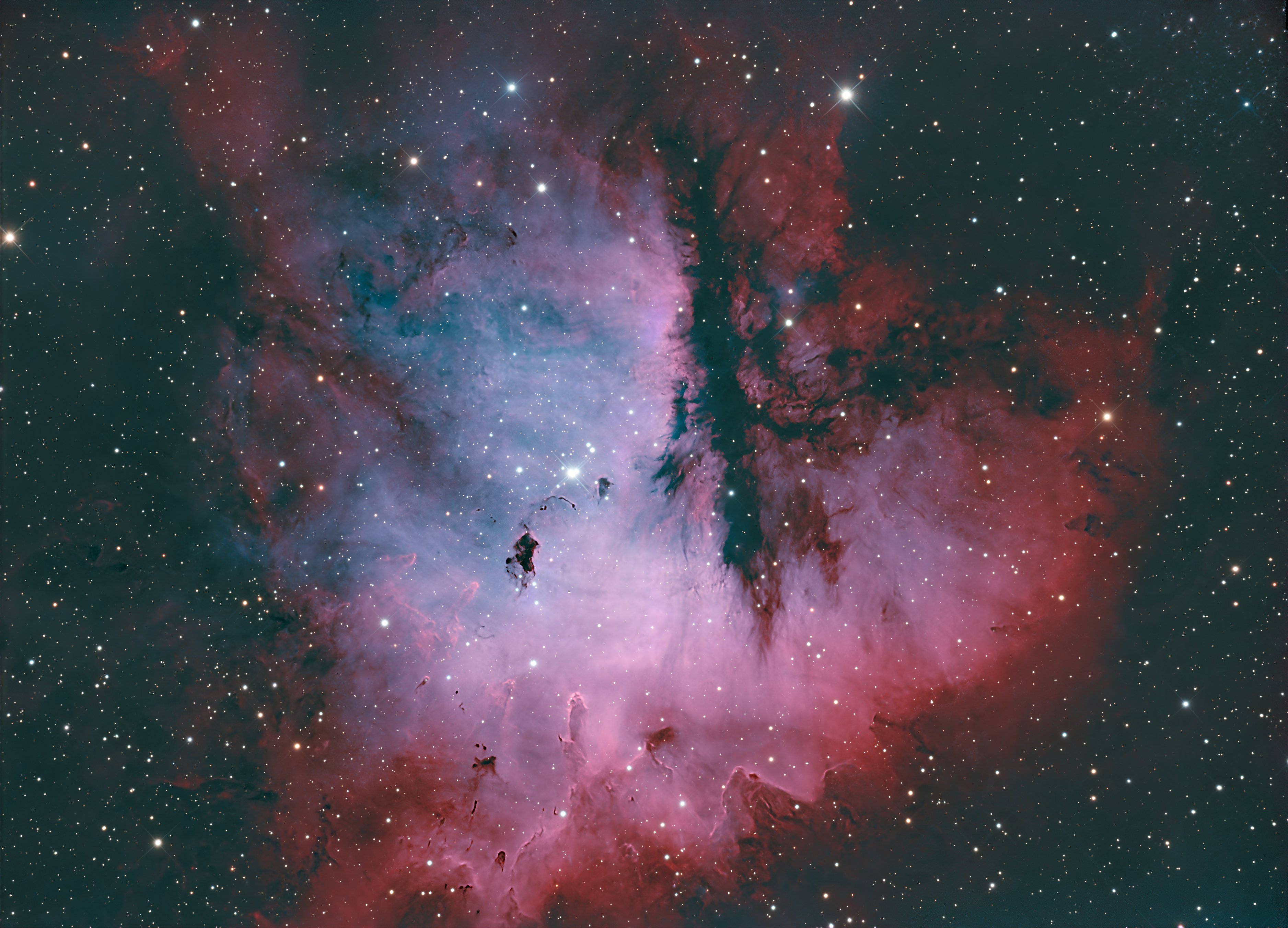 NGC281