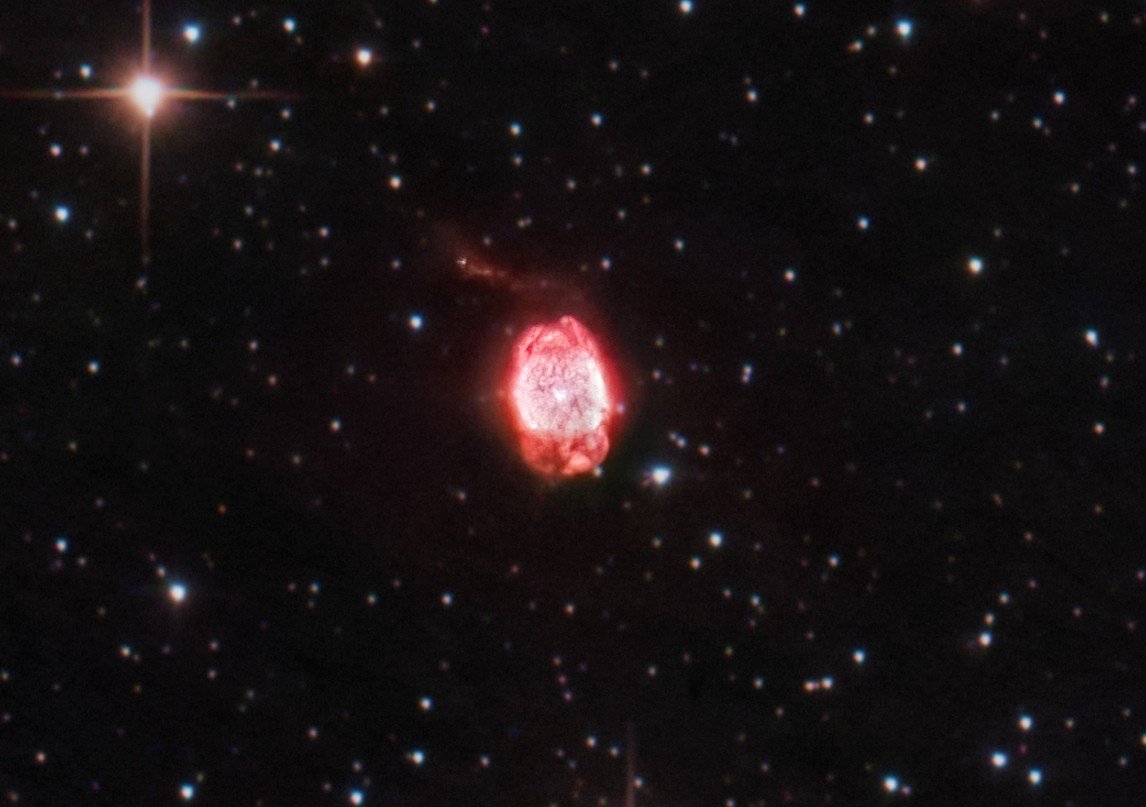 NGC40 -  Bow-Tie